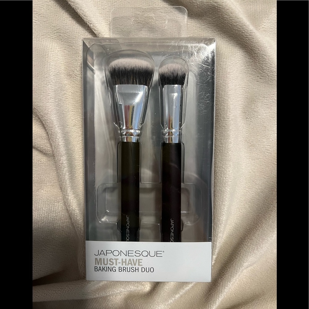 JAPONESQUE BAKING BRUSH DUO SET